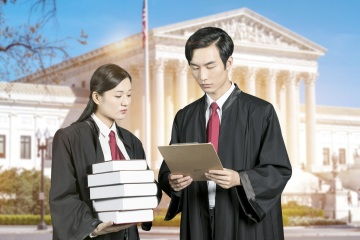 找律師 vs 律師在線免費(fèi)法律咨詢(xún) 你需要知道的幾個(gè)關(guān)鍵點(diǎn)